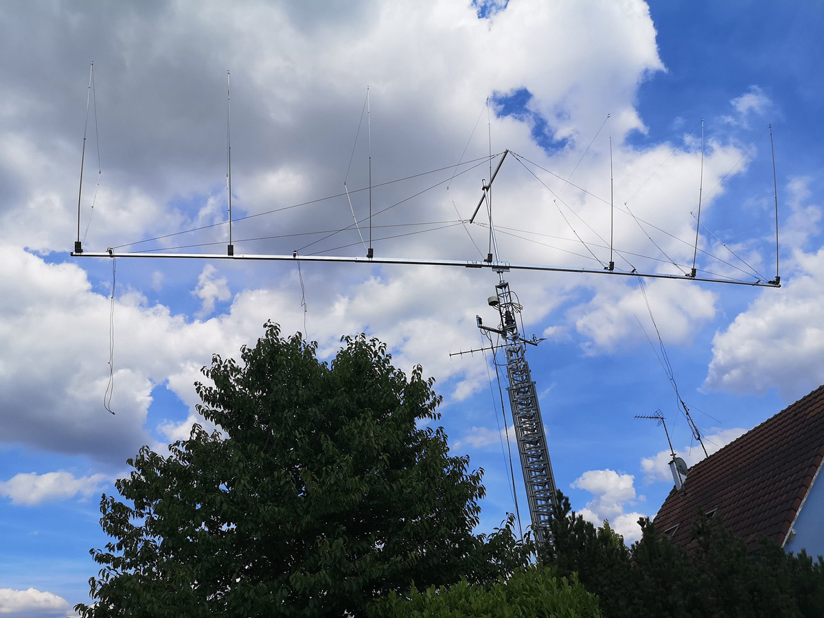 Q82.uk Antenna Resources by Steve G0UIH ex Vortex Antenna Systems Q82.uk Antenna